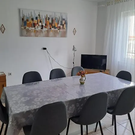 Pahljina Apartament Palit