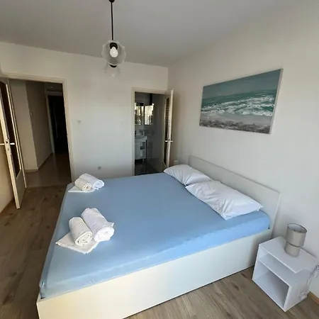 Apartamento Pahljina *