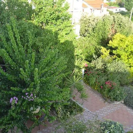 Apartamento Pahljina