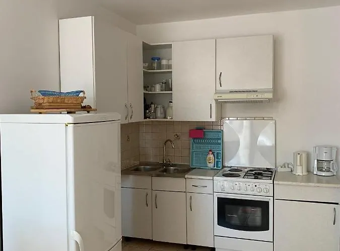 Pahljina Apartmán *